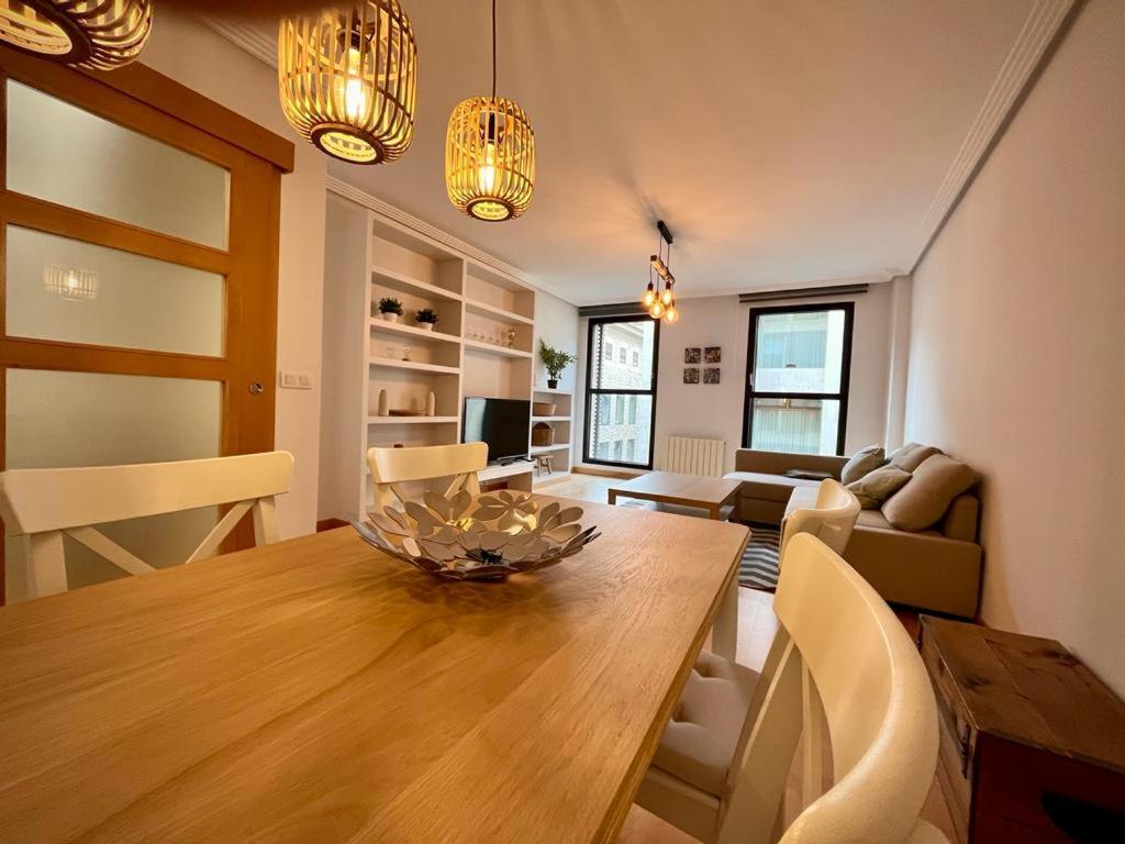 Apartamento Piso en el corazón de Burgos con garaje incluido Exterior foto