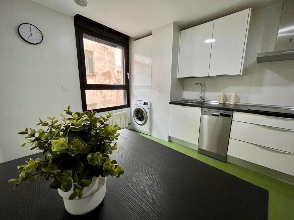Apartamento Piso en el corazón de Burgos con garaje incluido Exterior foto