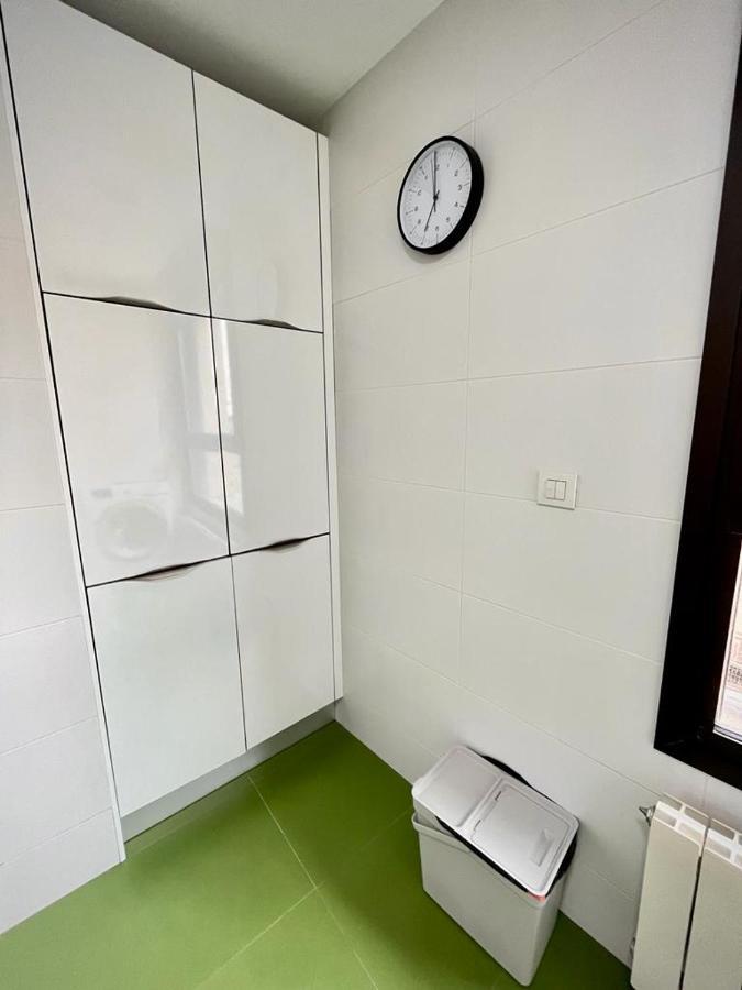 Apartamento Piso en el corazón de Burgos con garaje incluido Exterior foto